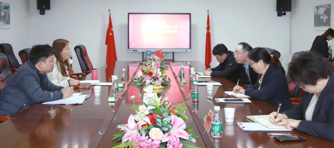 【歡迎】鄭州市城鄉建設局總經濟師容美玲一行蒞臨新蒲建設集團走訪調研